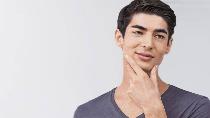 胡须硬怎么挑选剃须刀,网上怎样挑选好用的电动剃须刀