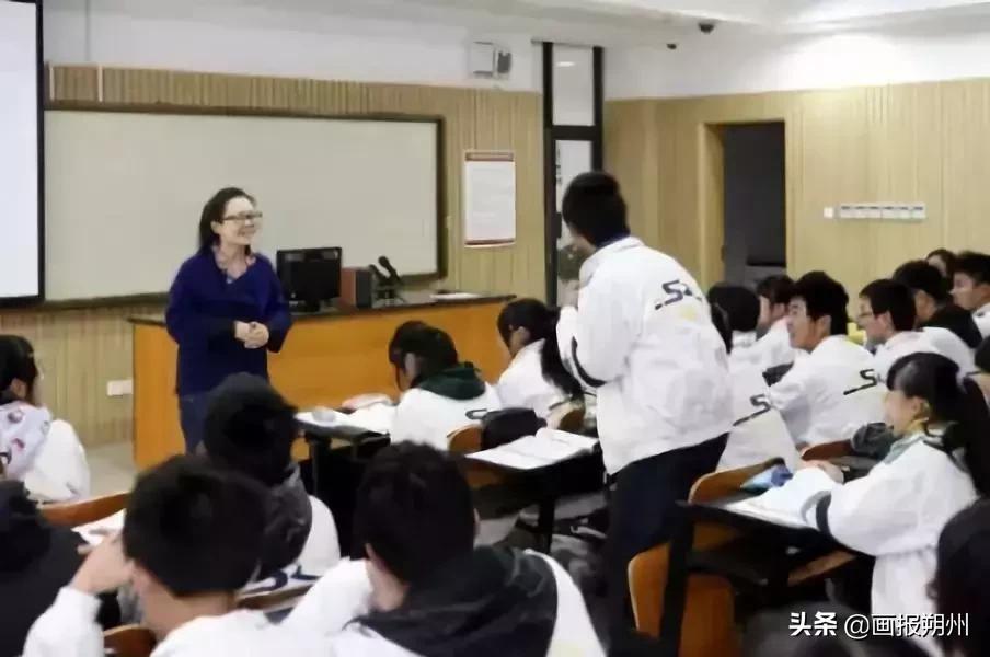 中小学补课安排通知,高中学校可以组织集体补课收费吗