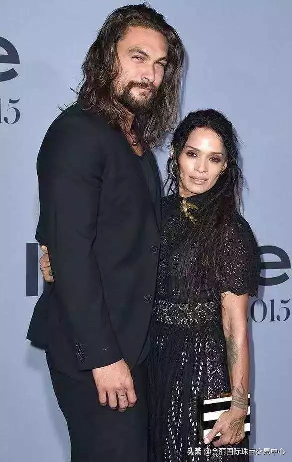 潮男进击路|男人戴珍珠是种什么体验？