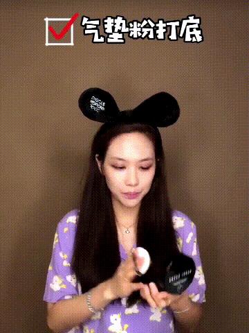 怎样防止口红掉色,防止口红掉色小窍门