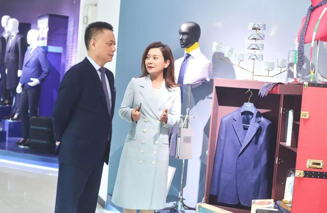 东方铁塔韩方如，酷特智能张蕴蓝，山东这2位女儿，接班掌管企业