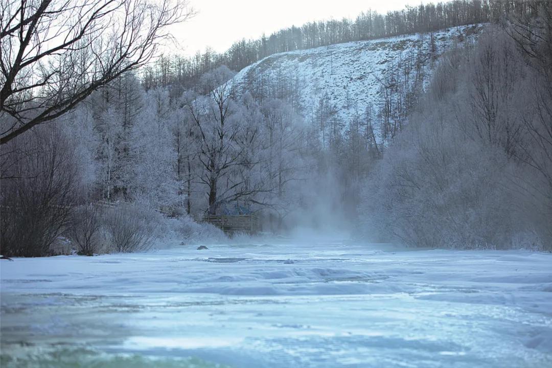 阿尔山有一条“翡翠河”