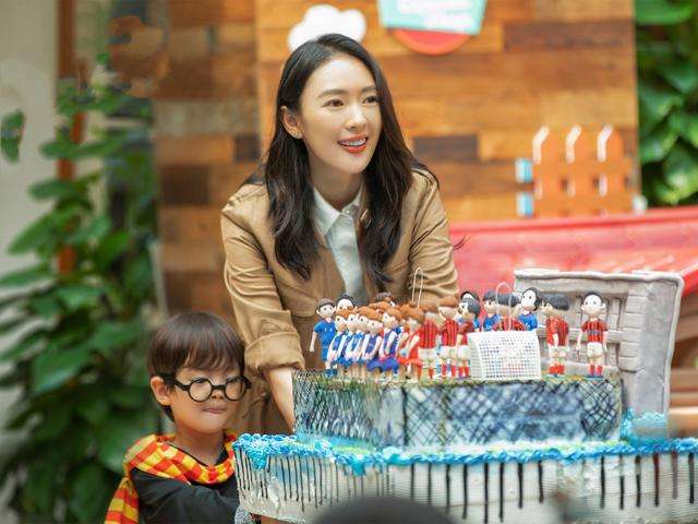 三十而已顾佳与富太太们决裂,三十而已顾佳离婚后的逆袭成功