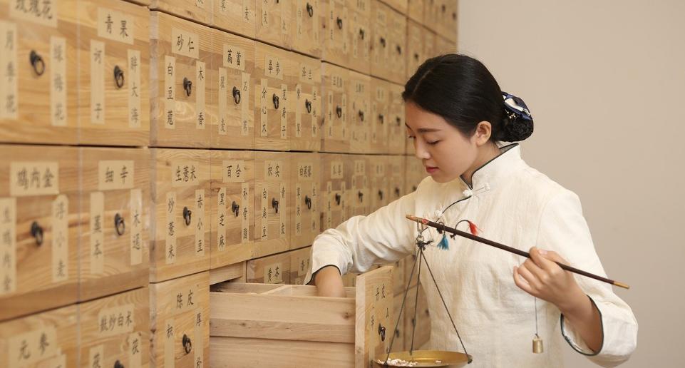 中药治疗放疗的药物有哪些,放疗和中药治疗哪个效果好