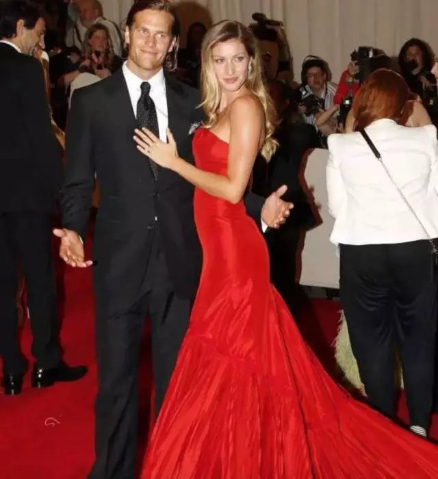 第一超模奥运会,全世界最贵的模特走一步318万