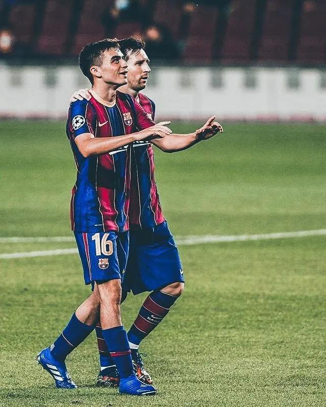 盖了帽儿了，“老Baby”