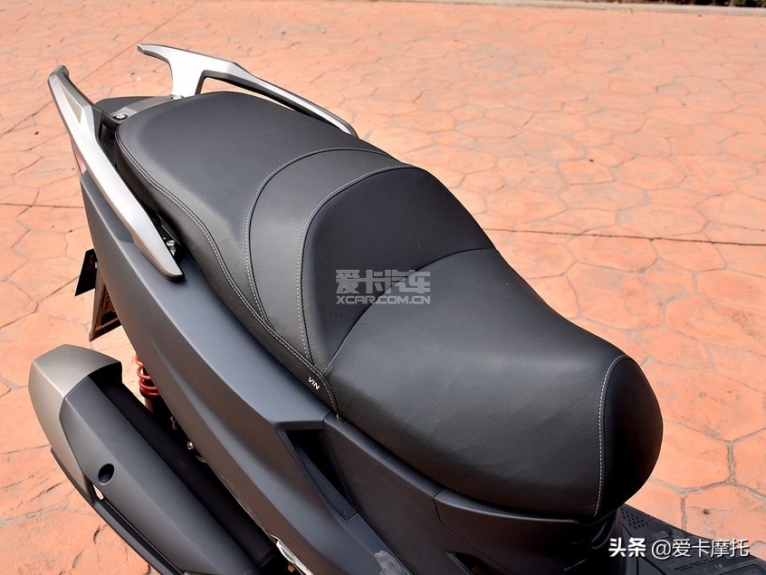 踏板光阳赛艇250,赛艇250和ct250哪个值得购买