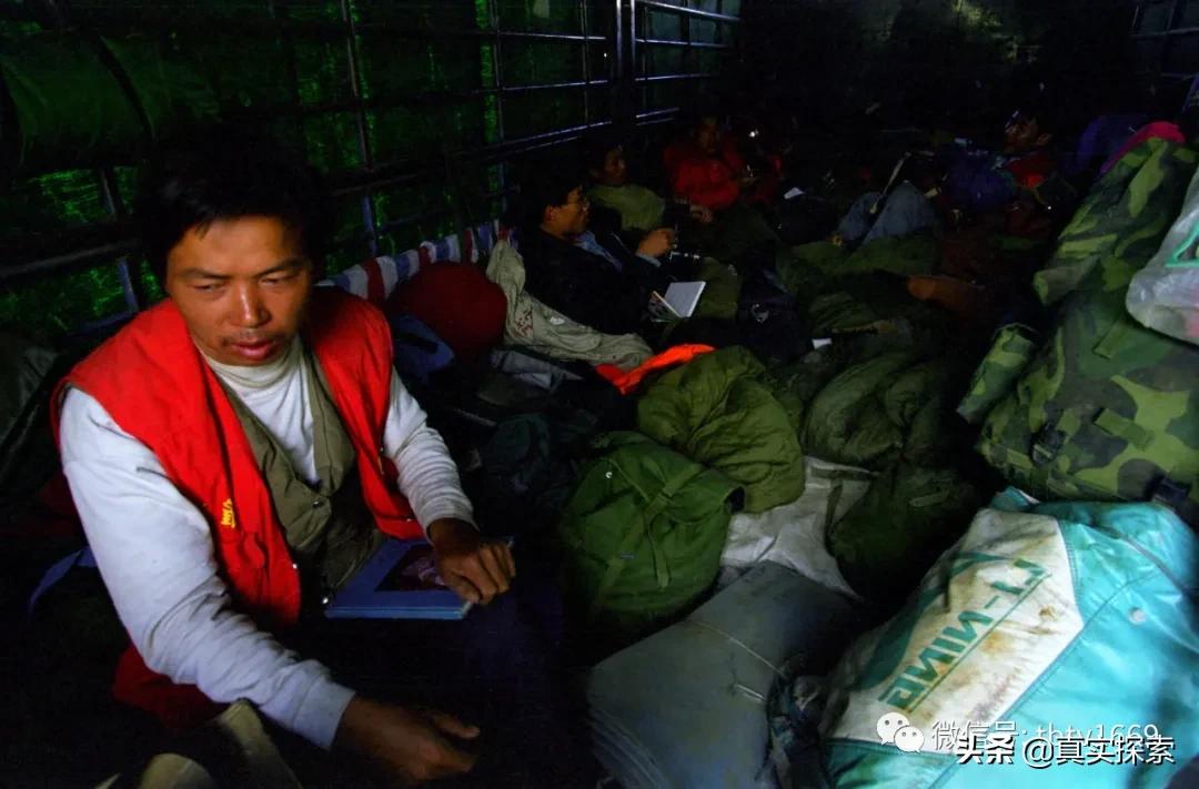 雅鲁藏布江大峡谷秘密,雅鲁藏布江大峡谷大瀑布