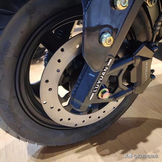 电动车后轮刹车有异响抹黄油,雅迪电动车刹车异响怎么解决