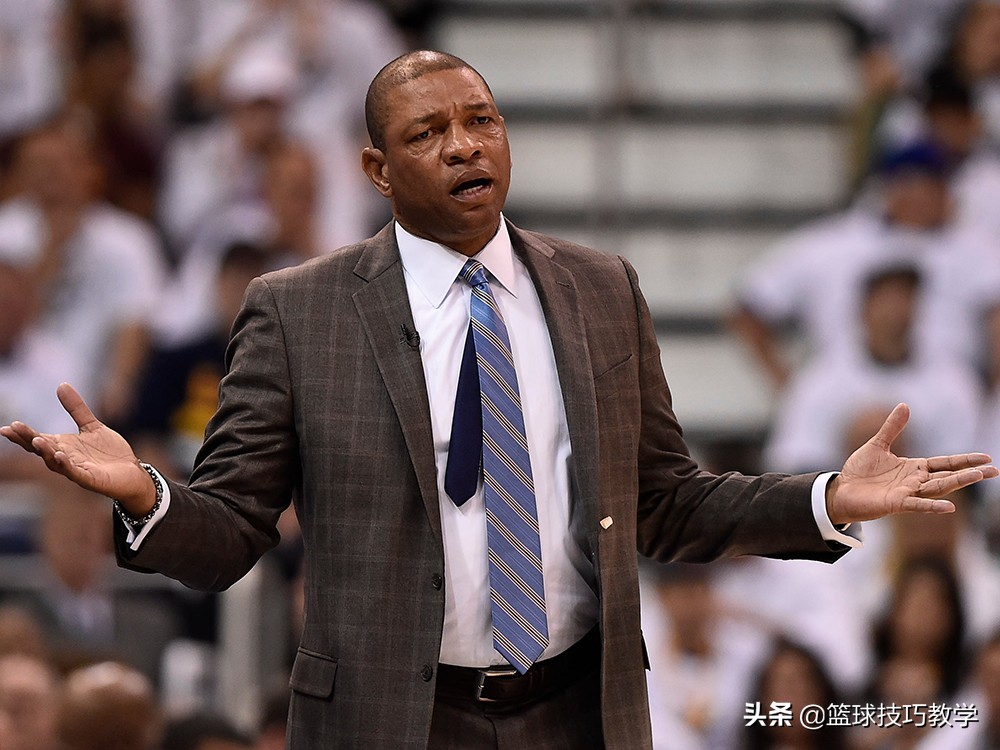 敢怒不敢言，夸小卡像乔丹被罚，这找谁说怨去啊！