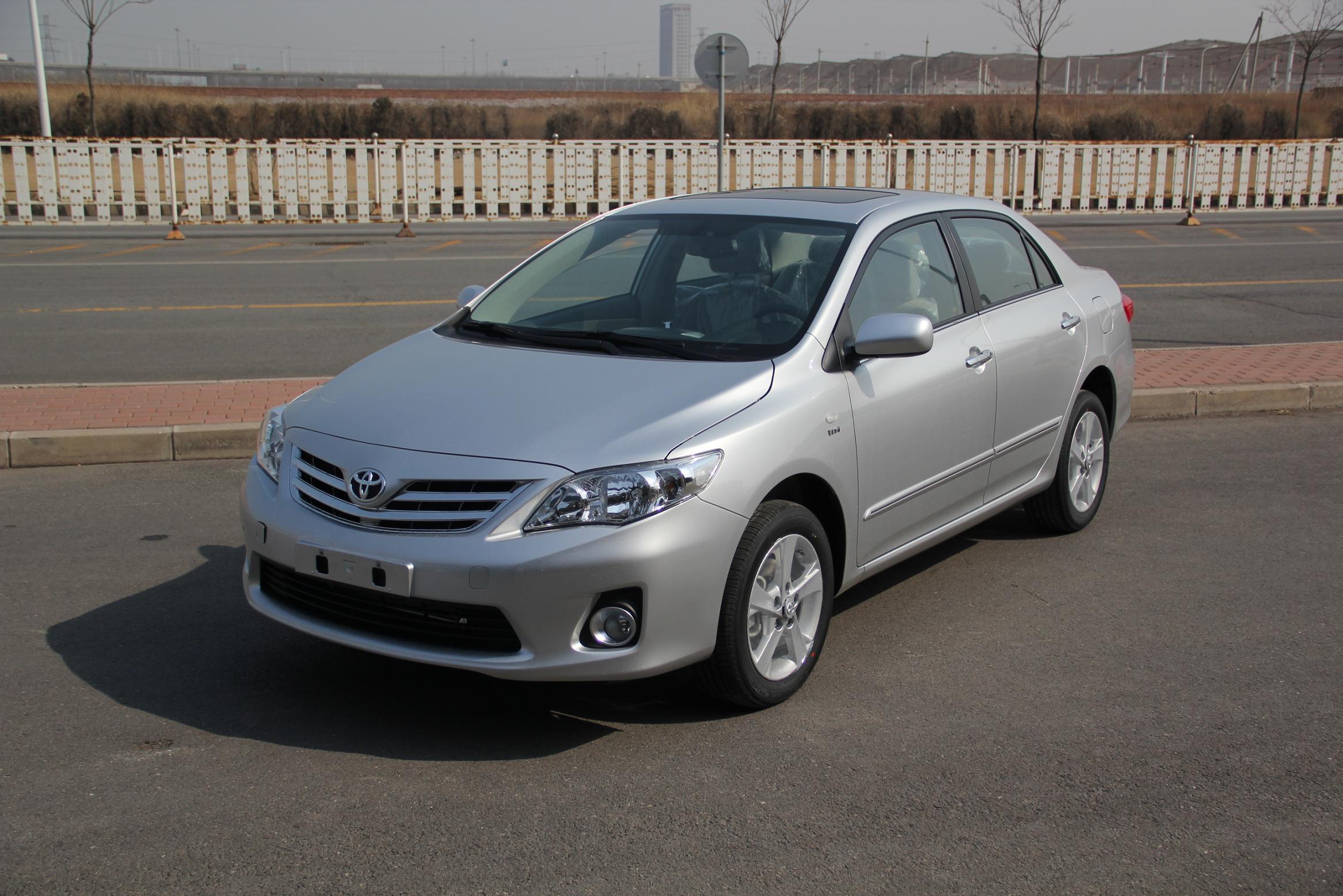 从国车到国民车的蜕变红旗,转变国产汽车印象的优秀车