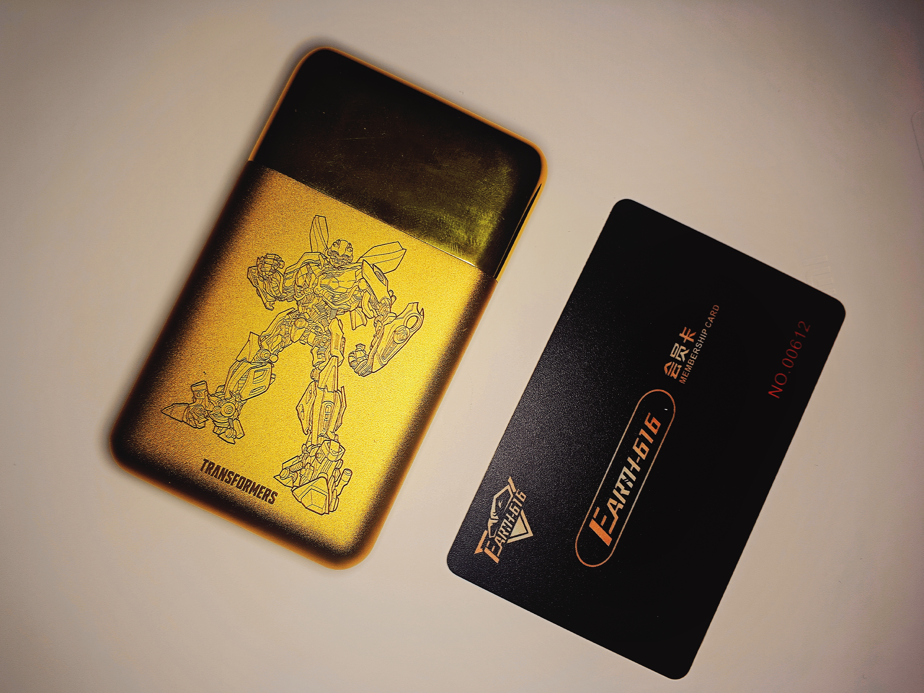 【小巧便携—须眉剃须刀变形金刚定制款开箱】