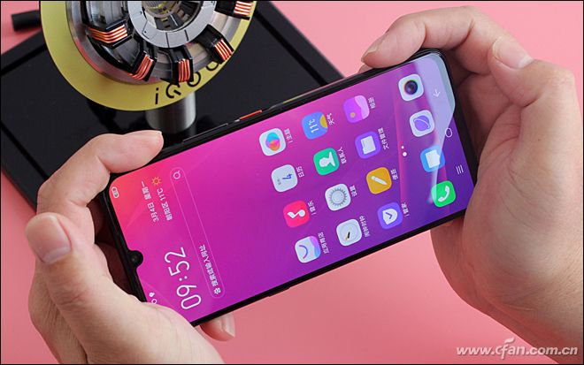 感受iqoo的魅力吧,iqoo性能价格比