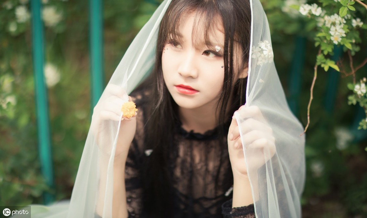 面对喜欢的女生不敢表白怎么描述,面对心动女生