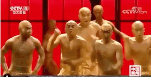 老外以为中国留学生都会武术,外国同学以为中国人都会功夫