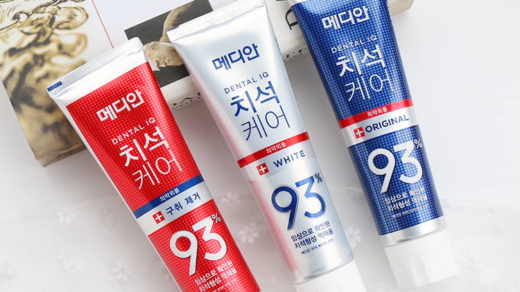 测评美白牙膏,美白好闻牙膏