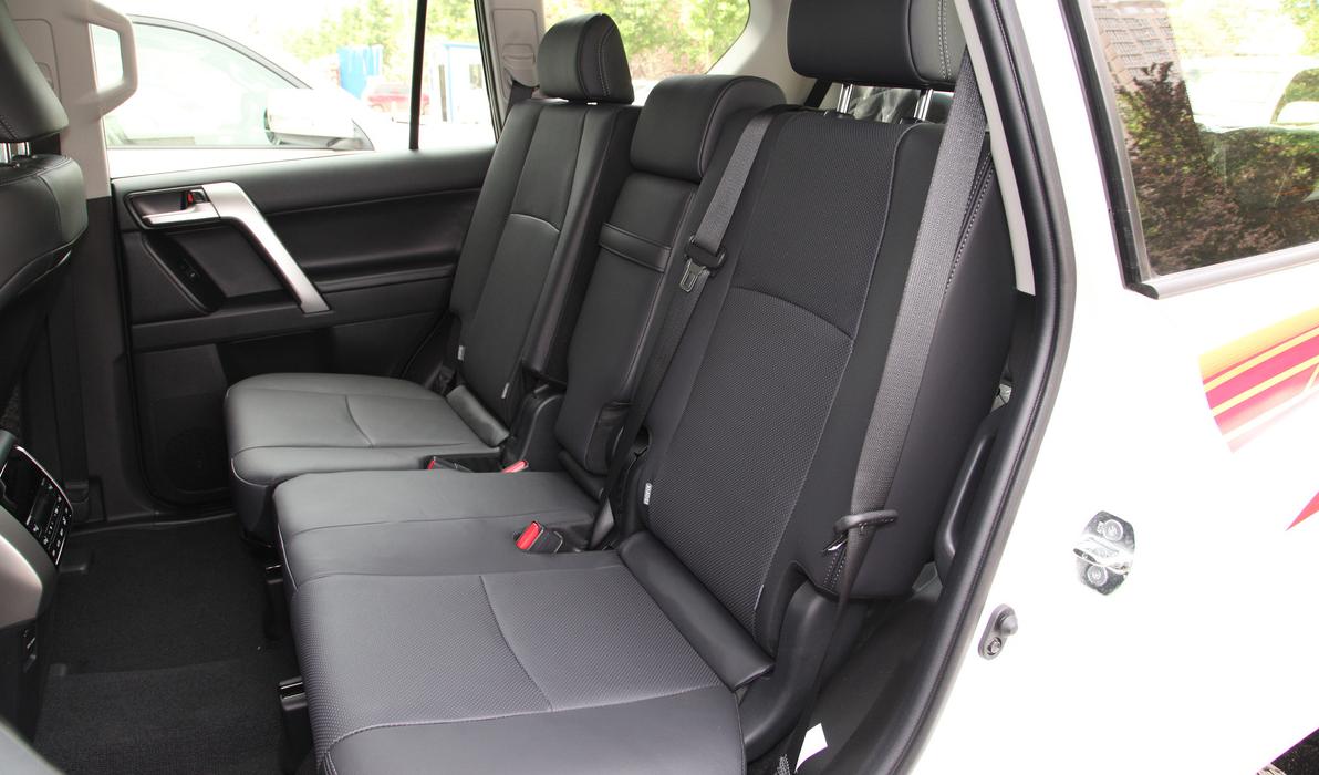 长4.8米，重2.3吨的丰田普拉多，今年6月就停产，如今上牌都很难