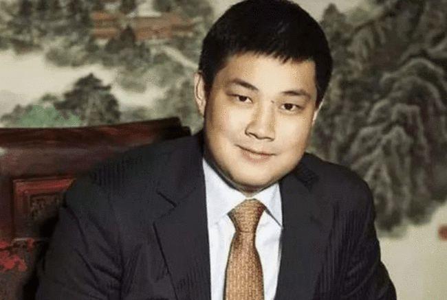 *疆新**诞生新首富：仅35岁身价达1500亿，公司入围世界500强