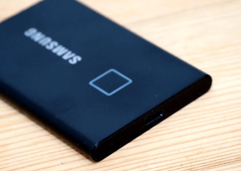 三星t7touchssd移动固态硬盘,三星T7Touch移动固态