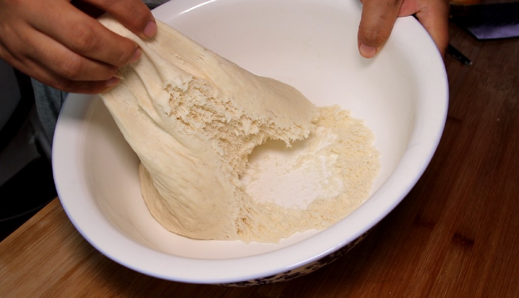 蒸馒头为什么个别会有气死馍,鬼捏馍民间预示着什么