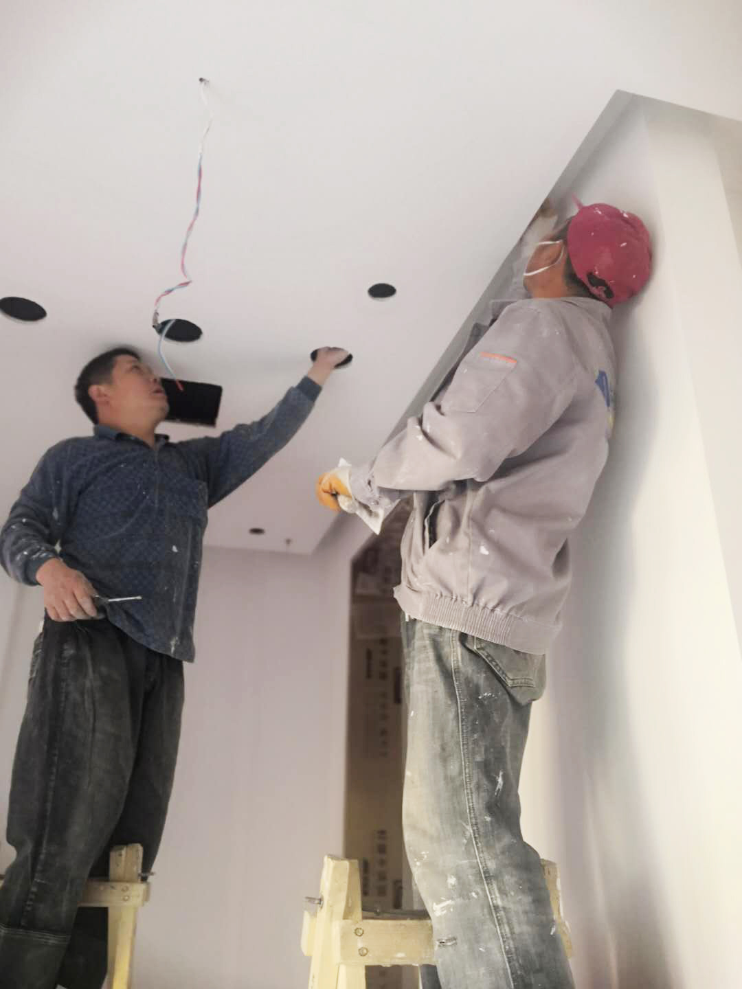 龙立达装修案例：乐乐牙口腔医院装修施工进度