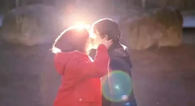 kissmequickly是什么意思,kissmequick什么意思