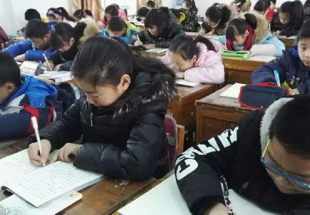 调座位的原则告诉学生吗,调座位的细节