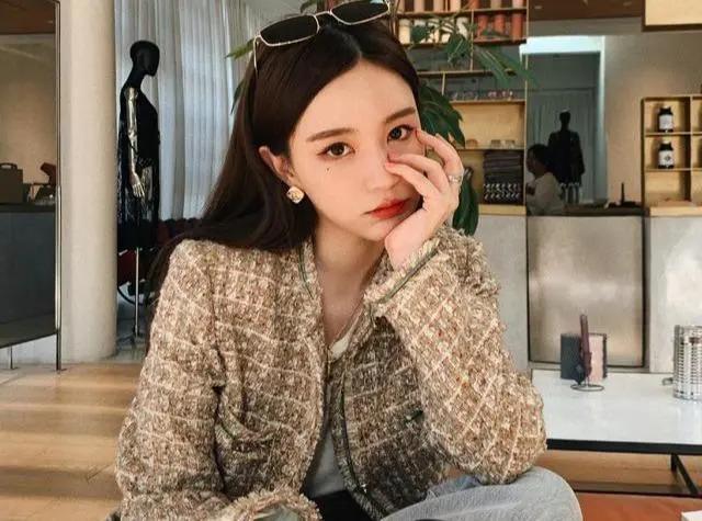 王思聪网红个人资料,王思聪两千万签约的网红是谁