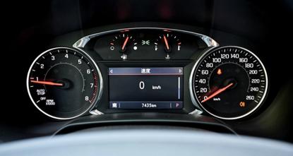 外表粗犷内心细腻的人,表面粗犷内心细腻