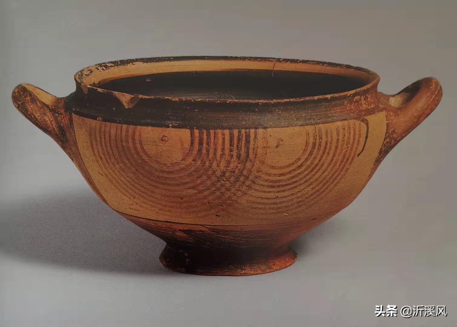 国宝级陶瓶图片欣赏,古希腊陶瓶几何风格