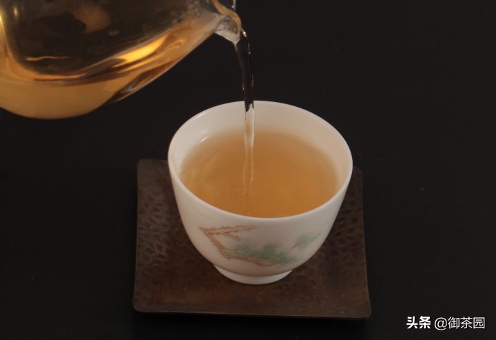 珍藏的私房老白茶,适合秋天的老白茶