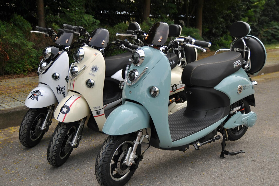 电摩有电但是拧不动了,电摩不走咯噔咯噔的