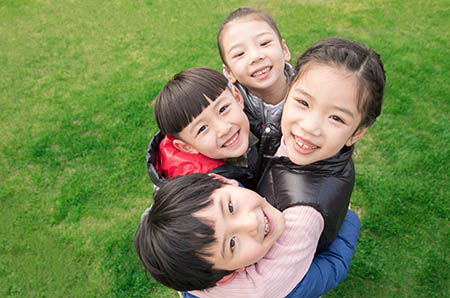 还没说孩子就哭了怎么教育,小孩还没说她几句她就哭