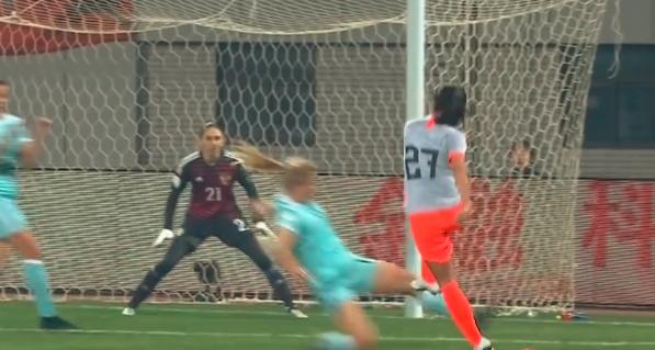 中国队赢得开门红,中国女足逆转欧洲比赛回放