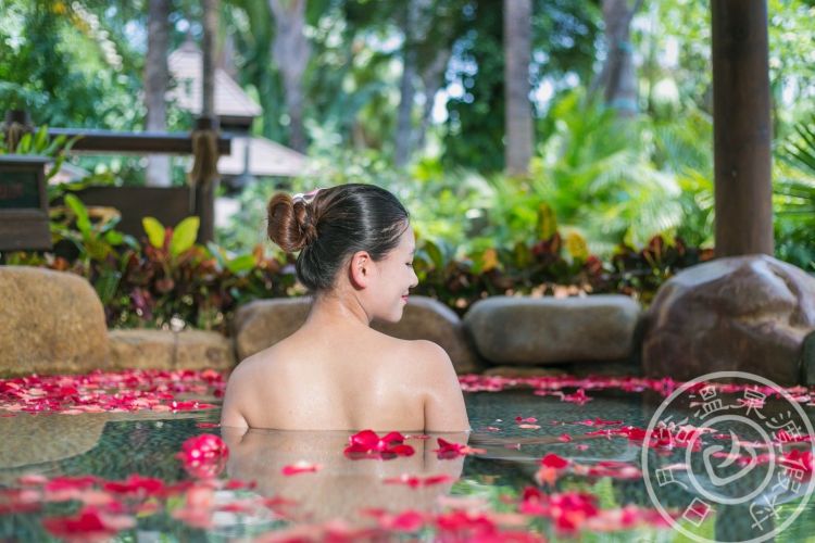 厦门日月谷温泉度假村吃饭,厦门日月谷温泉要带什么