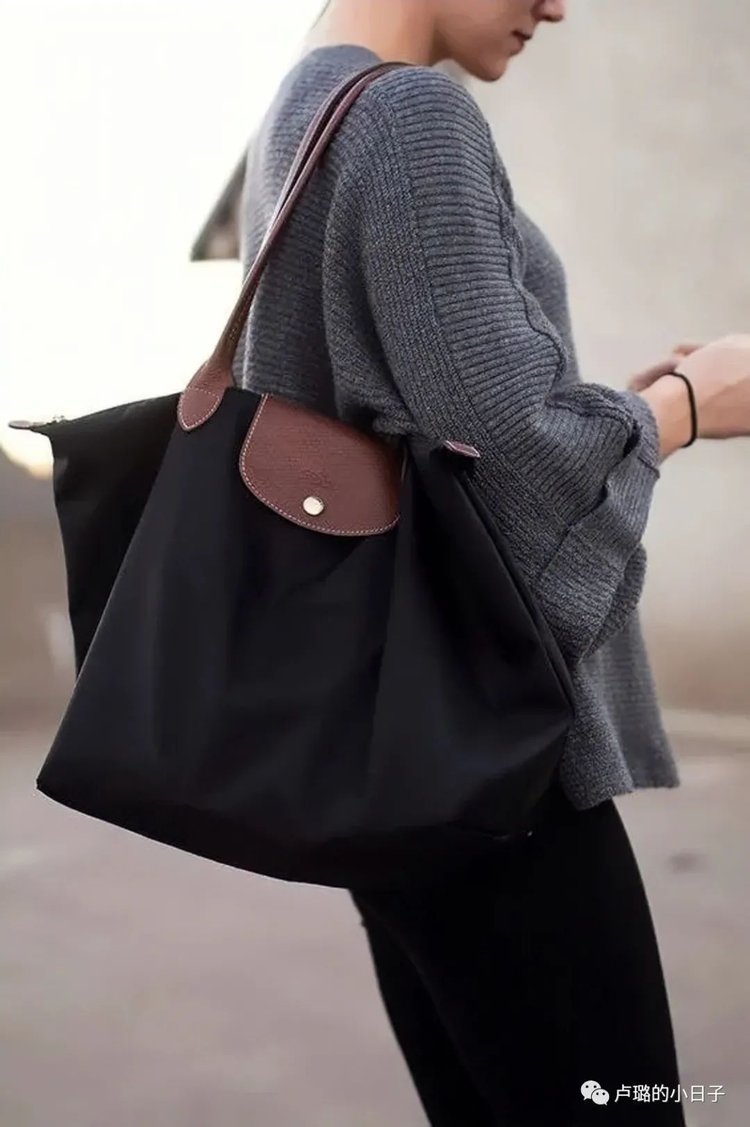 最有权势的德国总理天天背的千元包,这个法国的品牌到底多好用