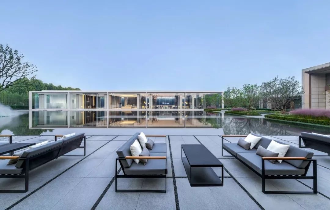 小鱼儿的旅行团|融创金地亲子媒体行，携手启幕城市华章