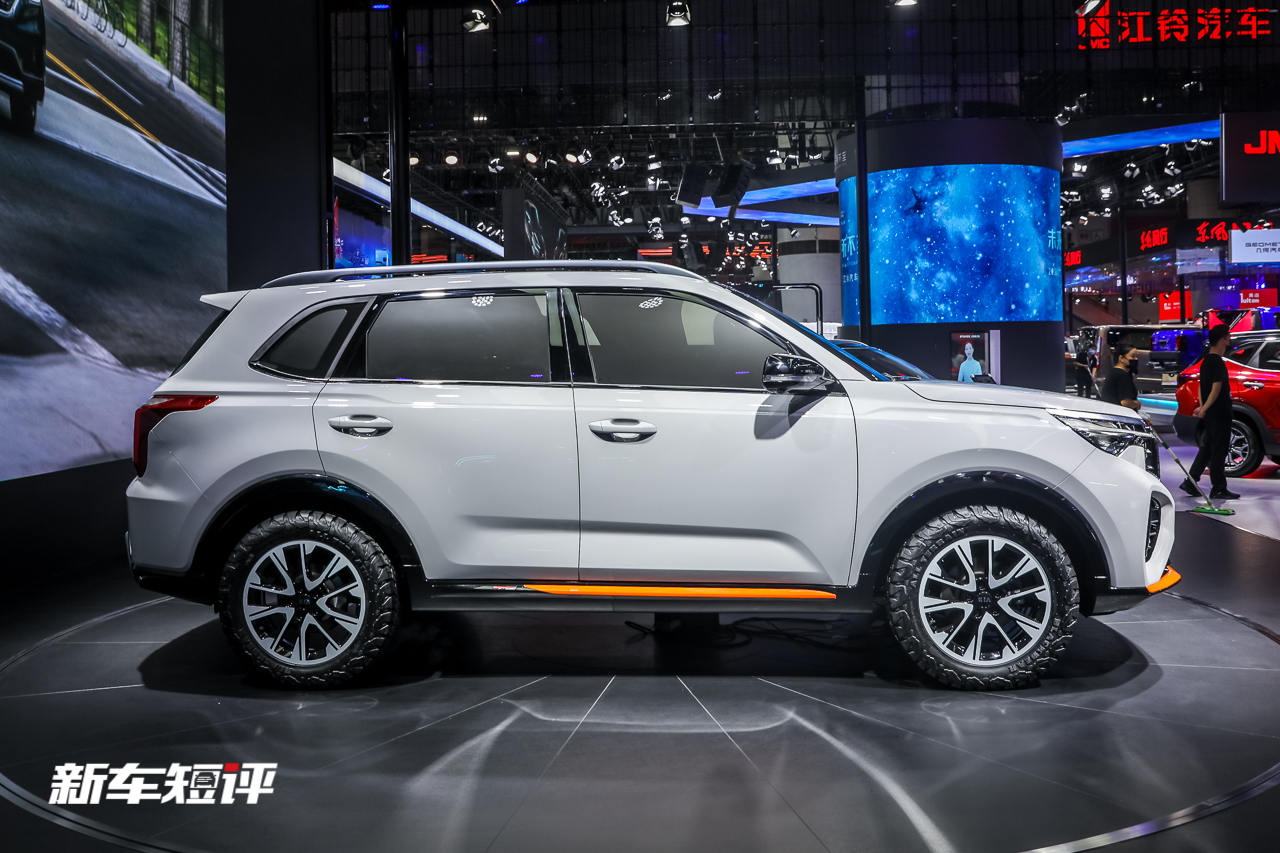 智跑ace配置介绍,起亚智跑ace全地形轮胎