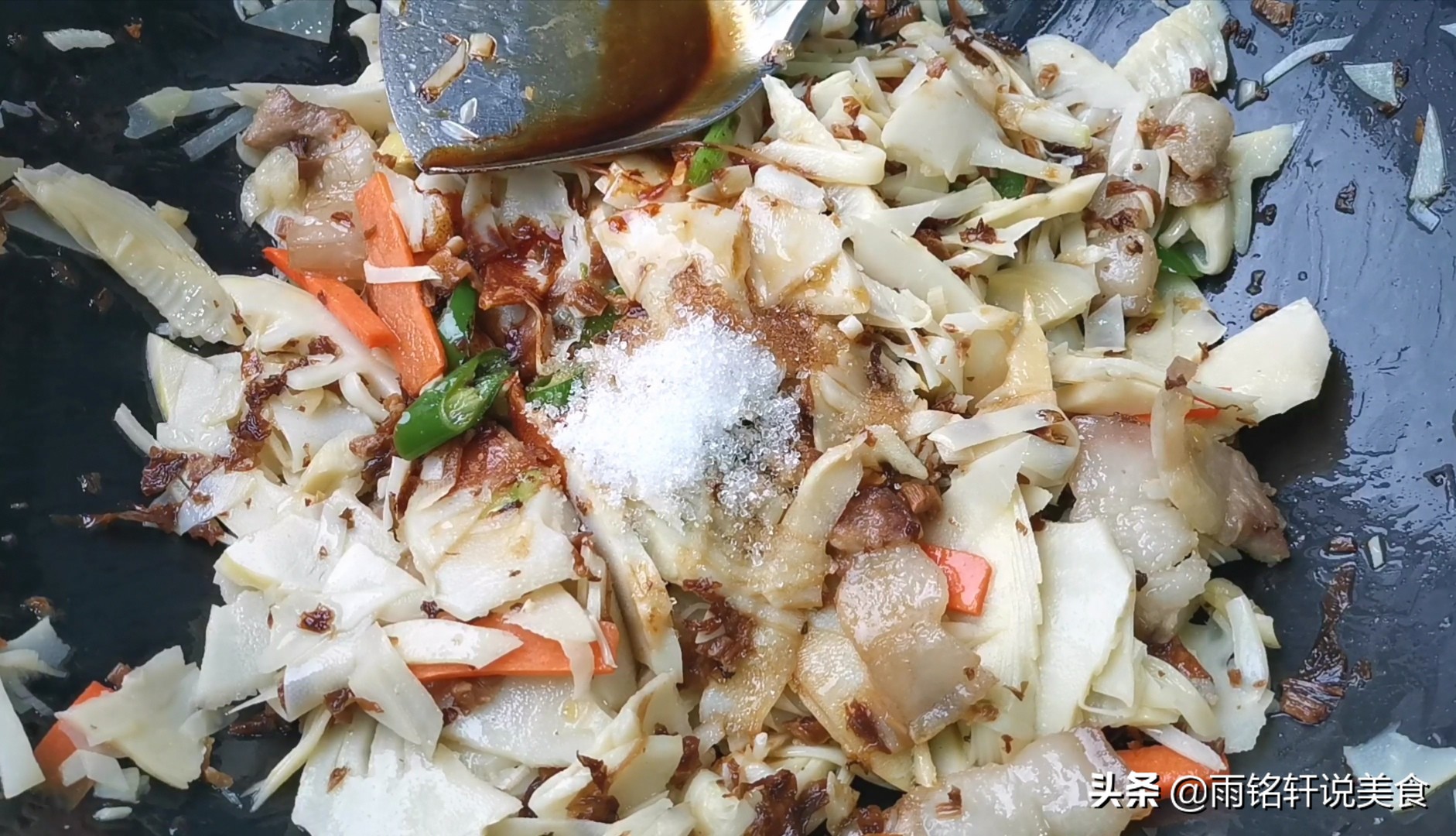 竹笋要怎么焯水才不会有苦涩味,竹笋怎么焯水最好吃