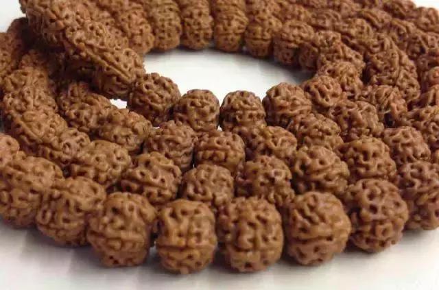 如何挑选一串好的小金刚菩提子,小金刚菩提最全纹路