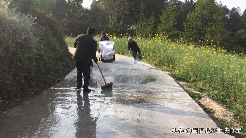 新浇筑的混凝土起砂起灰怎么办,新浇筑的混凝土地面不平怎么补救