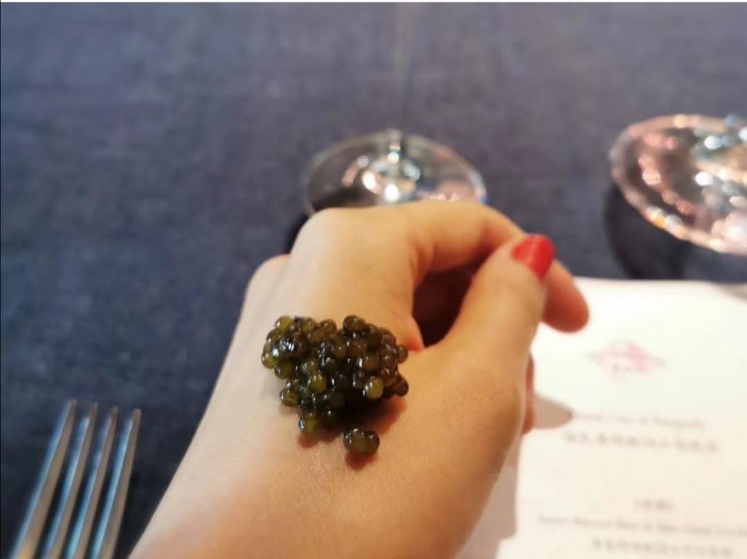 鱼子酱为什么被称为顶级高端美食,鱼子酱为什么是顶级食物