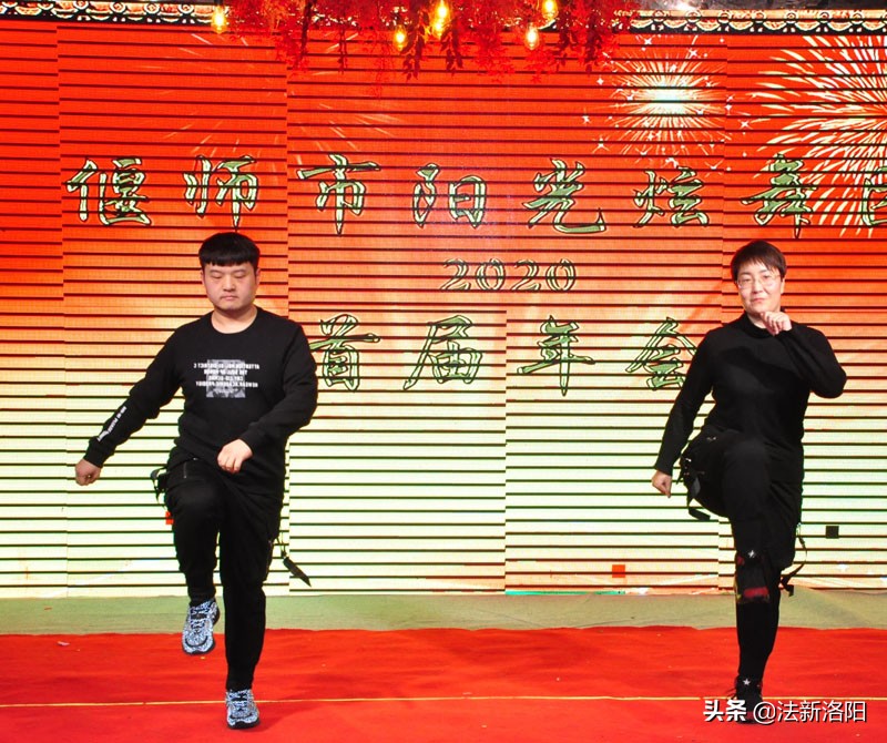 偃师阳光舞队,炫舞飞扬舞蹈队新年联欢会