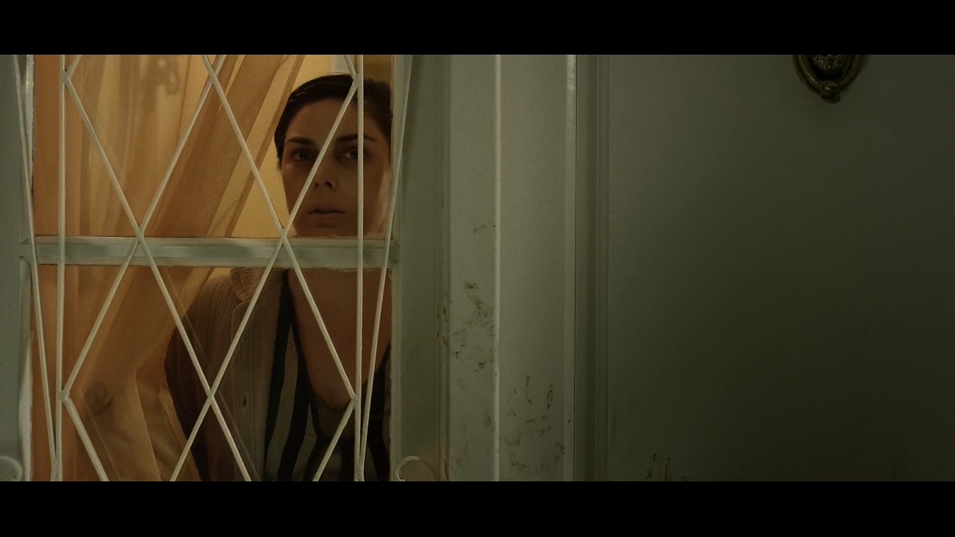 邻居天天半夜装修,邻居大半夜装修吓到了孩子