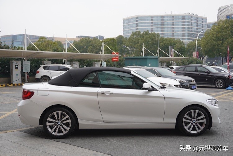 宝马2系敞篷回头率,宝马2系敞篷轿跑小姐姐的最爱