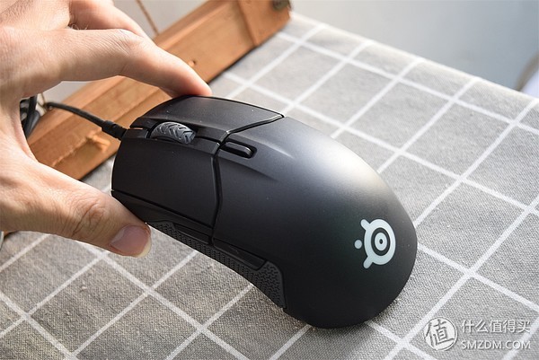 双十一高性价比鼠标推荐,一百多块高性价比鼠标推荐