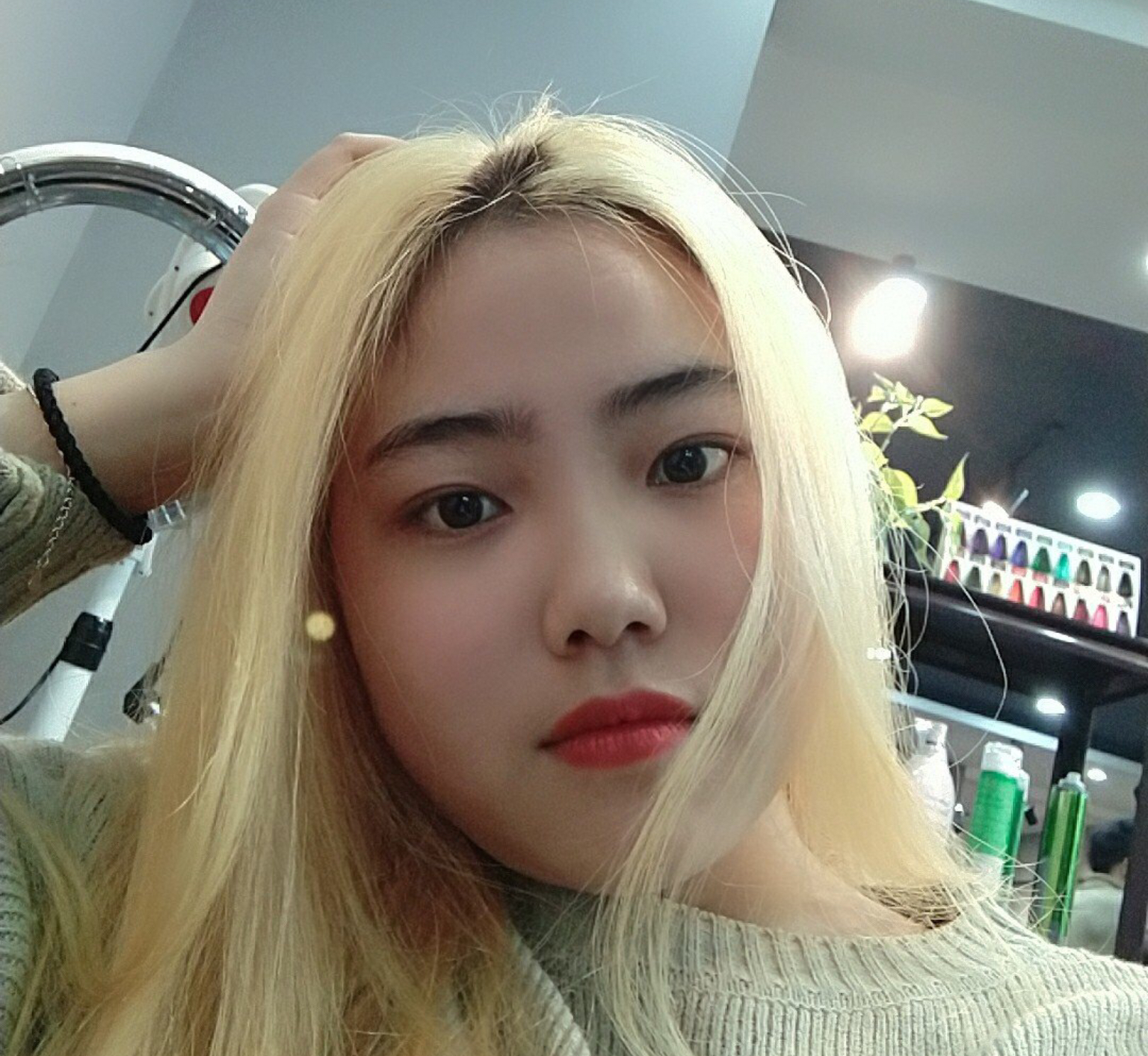 染发后少做这些事，才不会掉色快，难怪头发毛躁还难看