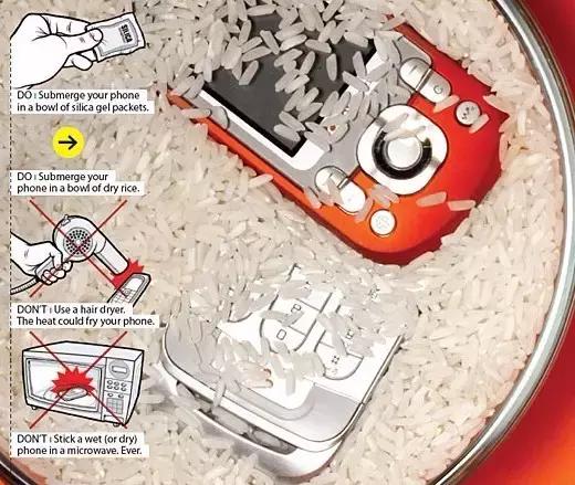 手机进水怎么办？别怕，用上这几招就行