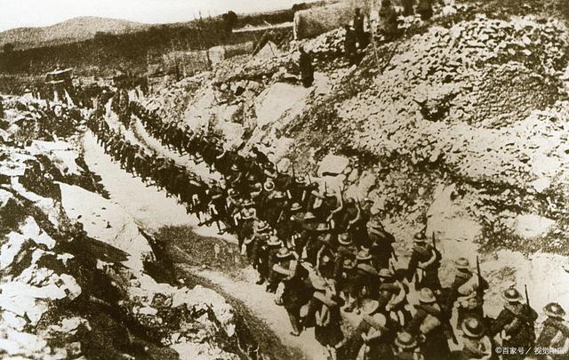 云南王龙云葬礼,云南王龙云的追悼会