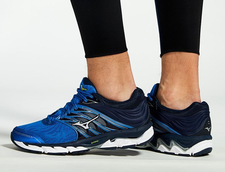 美津浓性价比最高的跑鞋,美津浓400左右的竞速跑鞋